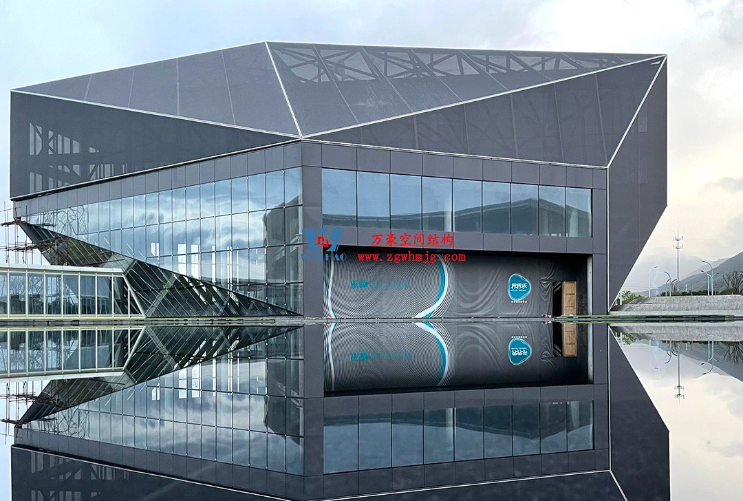 有骨骼、有皮膚的PTFE膜結構建筑 有骨骼、有皮膚的PTFE膜結構建筑