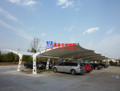 膜結構車棚建筑與傳統結構對比有哪些不同點？